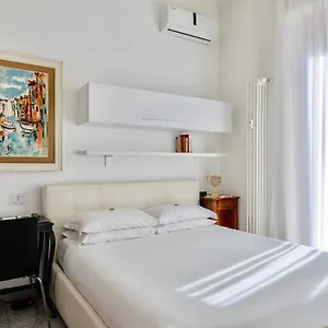 https://aiello-suites-milan.it-lombardy.com